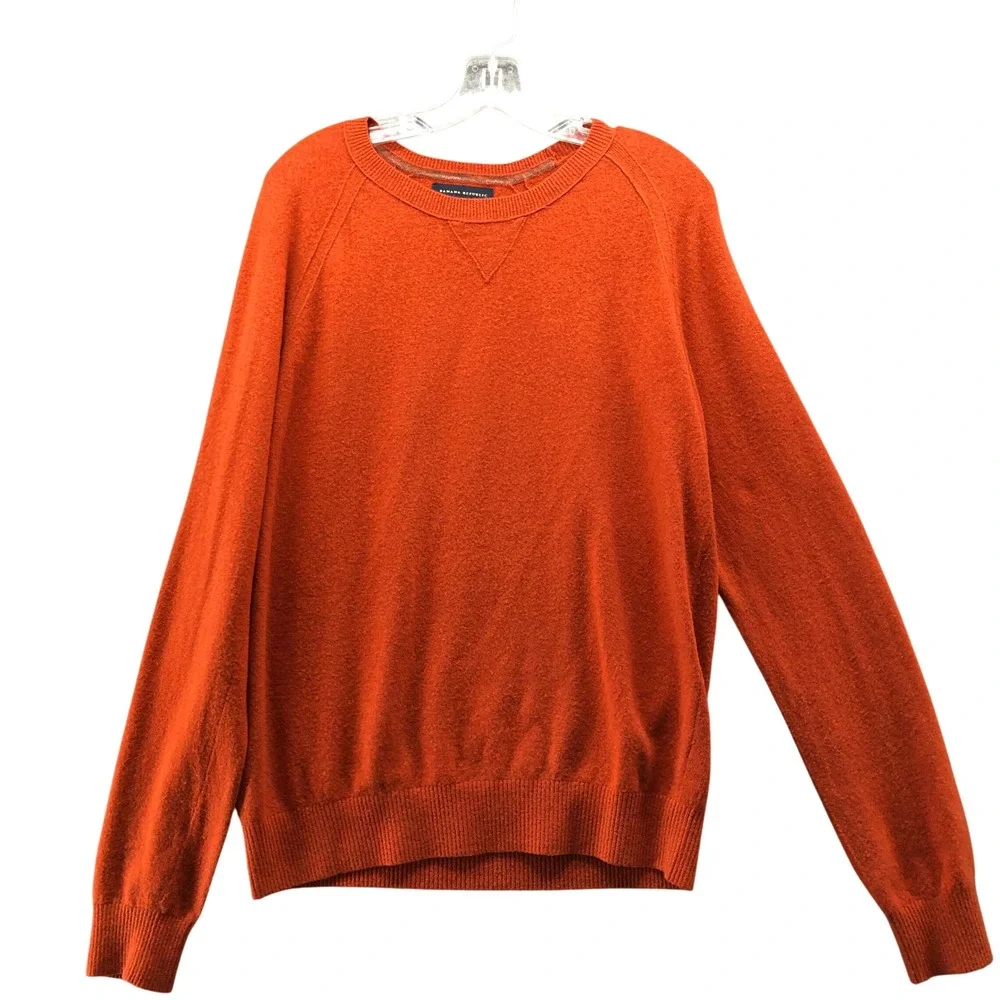 Banana Republic Merino Wool Blend Sweater Mens M Orange Crewneck Fall Raglan